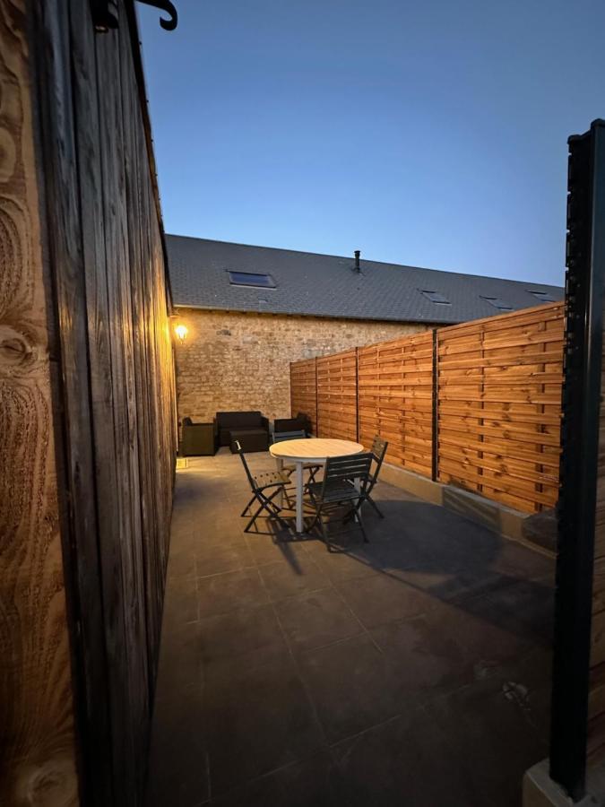 Le Clos De Baron Sur Odon, Un Havre De Paix. Eksteriør bilde