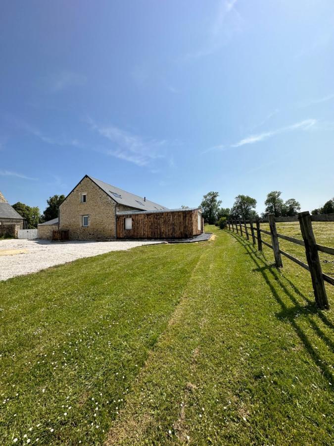 Le Clos De Baron Sur Odon, Un Havre De Paix. Eksteriør bilde